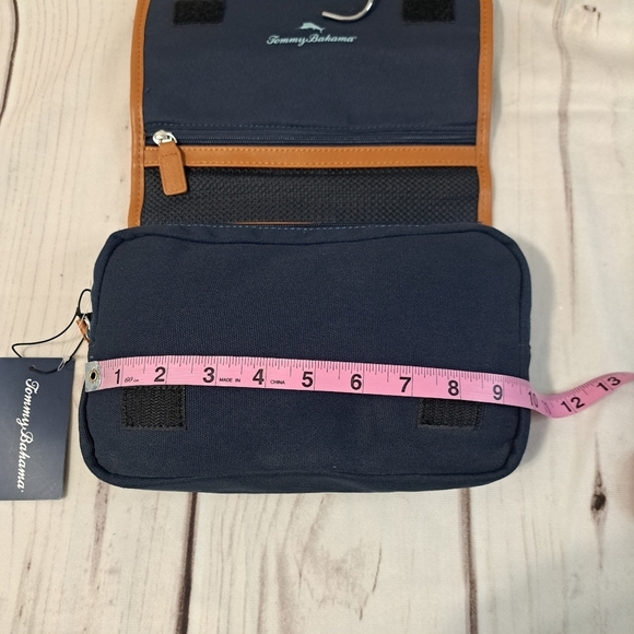 Tommy Bahama Canvas Toiletry Travel Bag No Bottle No Comb - Picture 4 of 6